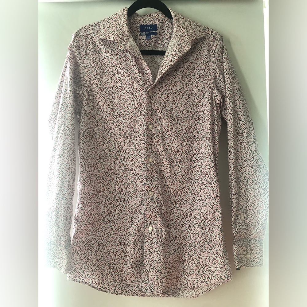 Men’s apartment 9 floral long sleeved button down shirt. 14.5-32/33